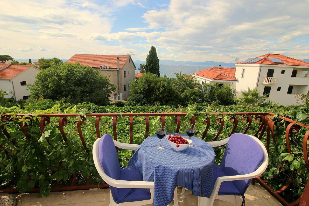 Villa Renipol Adults Only Сутиван Екстериор снимка