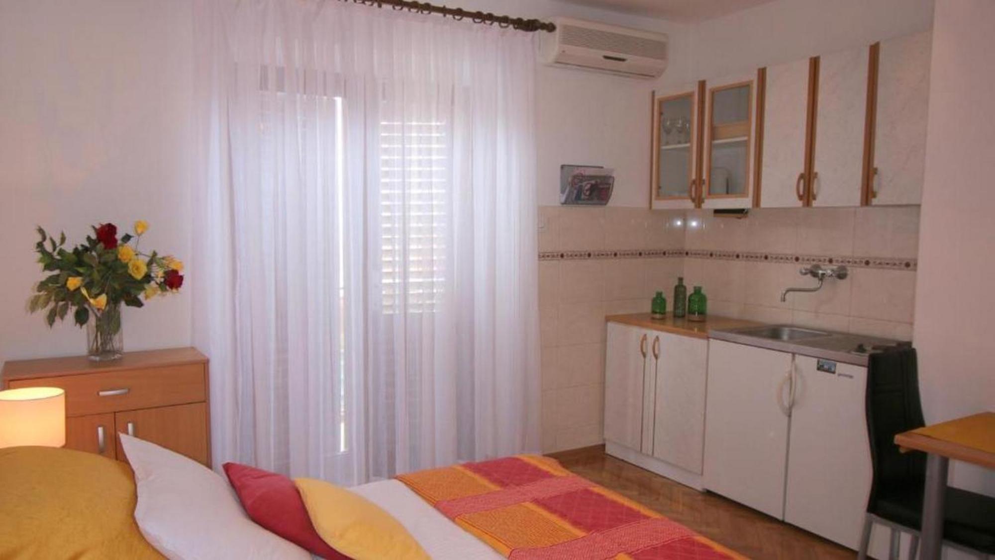 Villa Renipol Adults Only Сутиван Стая снимка
